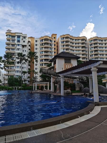 Kondominium untuk Dijual di Gold Coast Resort Condominium - Danny Ch'ng - Exterior - PropertyGuru.com.my