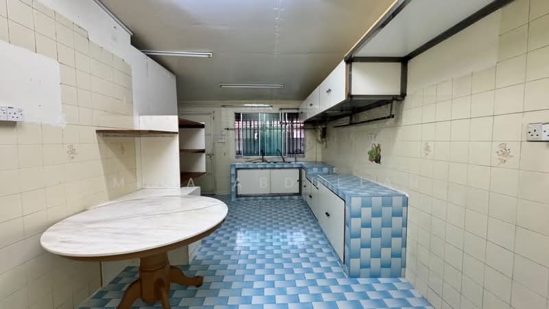 Terraced House for Sale in Seri Kembangan (Selangor) - Miza Abdullah - PropertyGuru.com.my