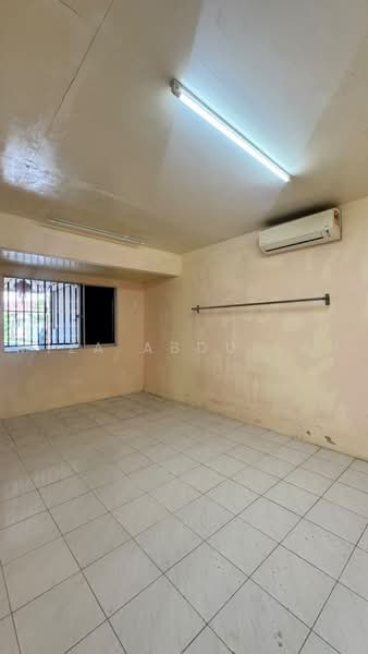 Terraced House for Sale in Seri Kembangan (Selangor) - Miza Abdullah - PropertyGuru.com.my