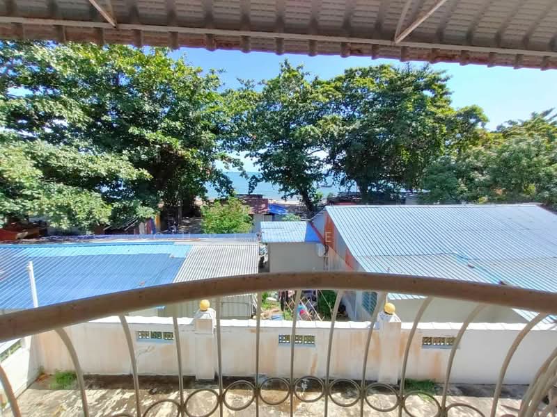Rumah Berkembar untuk Dijual di Tanjung Bungah (Penang) - Chris Teoh - View - PropertyGuru.com.my