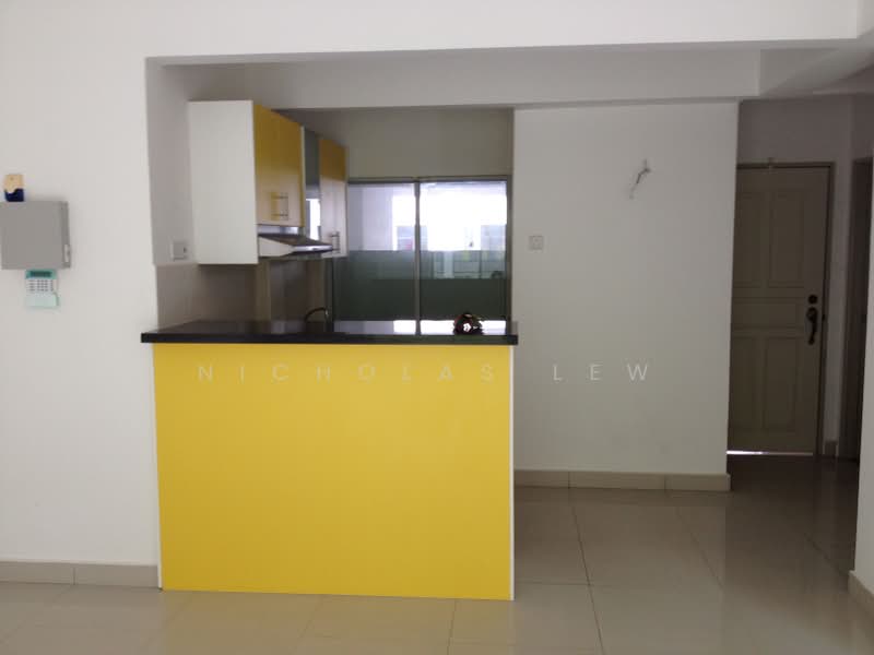 Townhouse for Sale in Seri Kembangan (Selangor) - Nicholas Lew - Kitchen - PropertyGuru.com.my