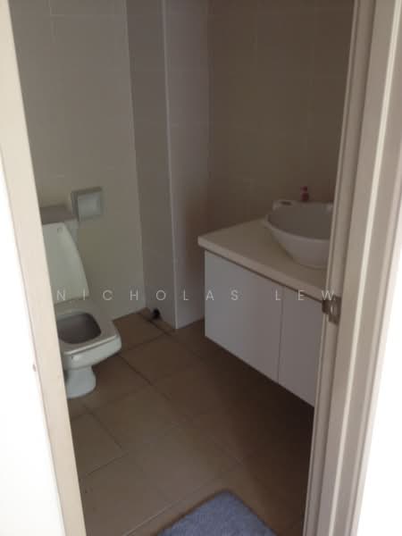 Townhouse for Sale in Seri Kembangan (Selangor) - Nicholas Lew - Bathroom - PropertyGuru.com.my
