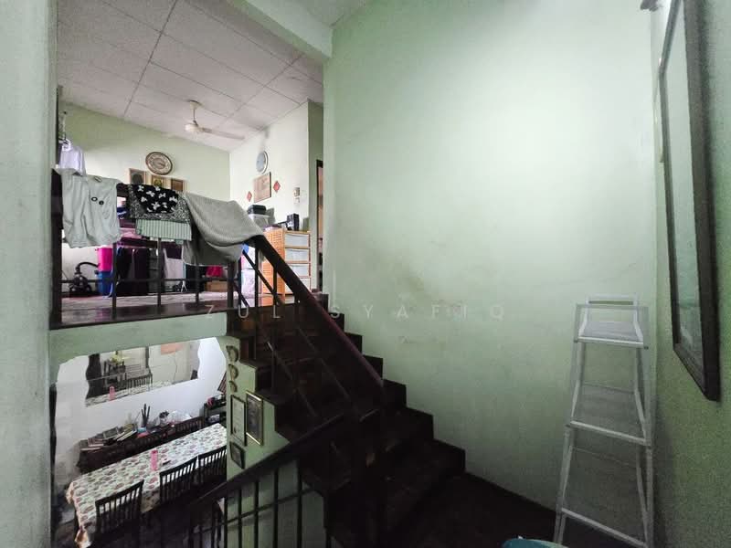 Rumah Teres 2 Tingkat untuk Dijual di Bandar Kinrara Seksyen 1 (Bandar Kinrara) - Zul Syafiq - Interior - PropertyGuru.com.my