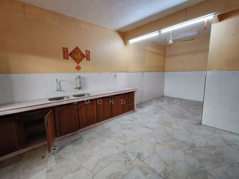 Rumah Teres 2 Tingkat untuk Dijual di Kampung Batu Muda (Batu Caves) - Desmond Tang - Kitchen - PropertyGuru.com.my