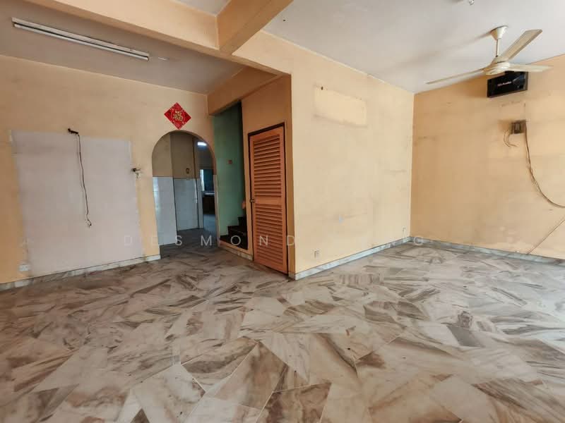 Rumah Teres 2 Tingkat untuk Dijual di Kampung Batu Muda (Batu Caves) - Desmond Tang - Living Room - PropertyGuru.com.my
