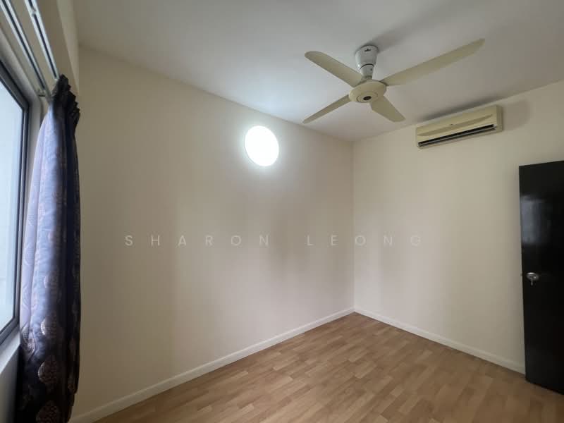 Condominium for Sale at The Tamarind - Sharon Leong - Bedroom - PropertyGuru.com.my