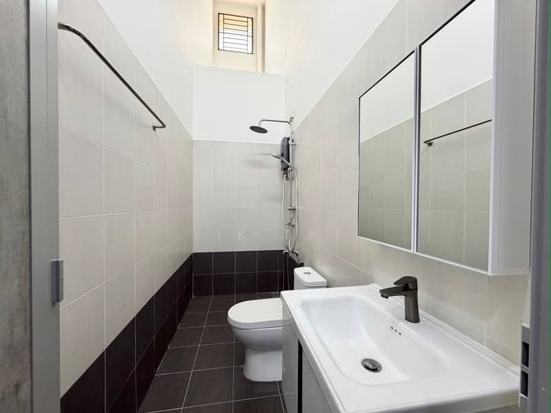 2-storey Terraced House for Sale in Taman JP Perdana (Johor Bahru) - Yik Tat - PropertyGuru.com.my