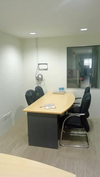 Shop / Office for Rent in Kuchai Lama (Kuala Lumpur) - Tabber Tan - Interior - PropertyGuru.com.my