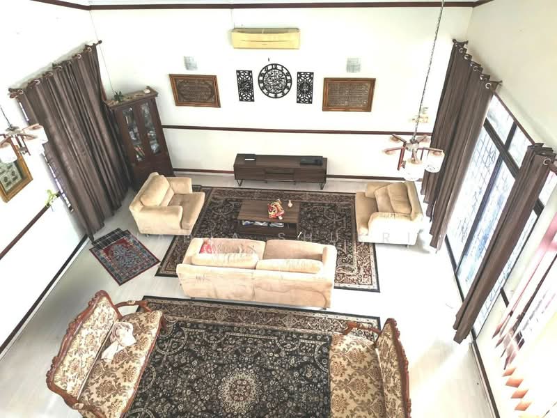 Rumah Banglo untuk Dijual di Taman Bukit Kuda (Klang) - Nadia Shukri - Living Room - PropertyGuru.com.my