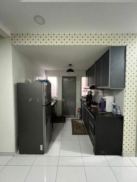 Townhouse for Rent in Bandar Botanic (Klang) - Pinky Liaw - Kitchen - PropertyGuru.com.my
