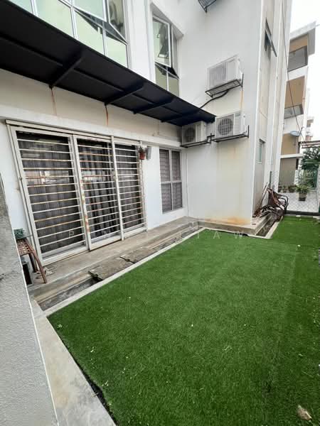 Townhouse for Rent in Bandar Botanic (Klang) - Pinky Liaw - Exterior - PropertyGuru.com.my