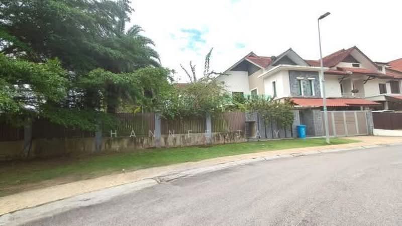 2-storey Terraced House for Sale in Seksyen U8 (Shah Alam) - Hannee Tay - Exterior - PropertyGuru.com.my