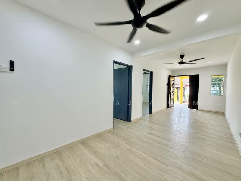 Rumah Teres 1 Tingkat untuk Dijual di Bandar Tasik Kesuma (Beranang) - Mohd Mortadza Ahmad - PropertyGuru.com.my