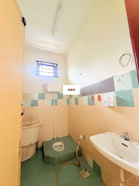 Rumah Teres 1-Tingkat untuk Dijual di Bandar Seri Astana (Sungai Petani) - Hasrul Rosli - Bathroom - PropertyGuru.com.my