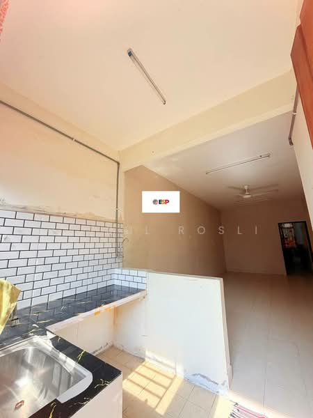 Rumah Teres 1-Tingkat untuk Dijual di Bandar Seri Astana (Sungai Petani) - Hasrul Rosli - Kitchen - PropertyGuru.com.my