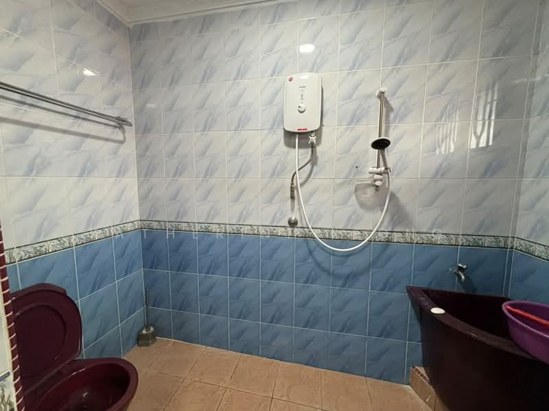 Rumah Teres 1 Tingkat untuk Dijual di Batu Caves (Selangor) - Katherine Leong - Bathroom - PropertyGuru.com.my