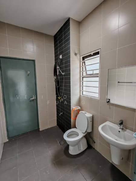 2-storey Terraced House for Rent in Setia Alam (Selangor) - Veni Foo Yoke Fuang - Bathroom - PropertyGuru.com.my