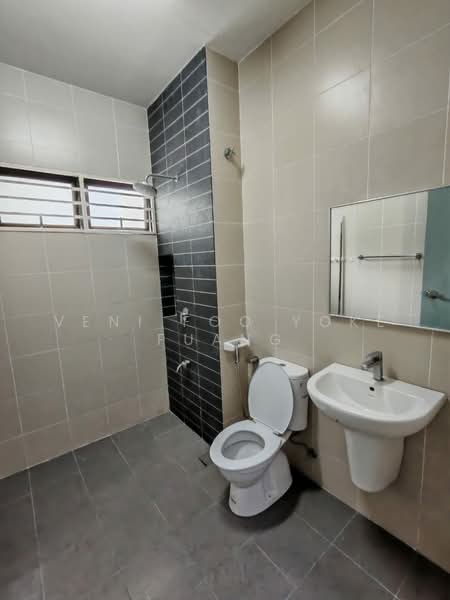 2-storey Terraced House for Rent in Setia Alam (Selangor) - Veni Foo Yoke Fuang - Bathroom - PropertyGuru.com.my