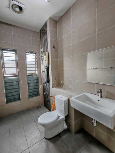 2-storey Terraced House for Rent in Setia Alam (Selangor) - Veni Foo Yoke Fuang - Bathroom - PropertyGuru.com.my