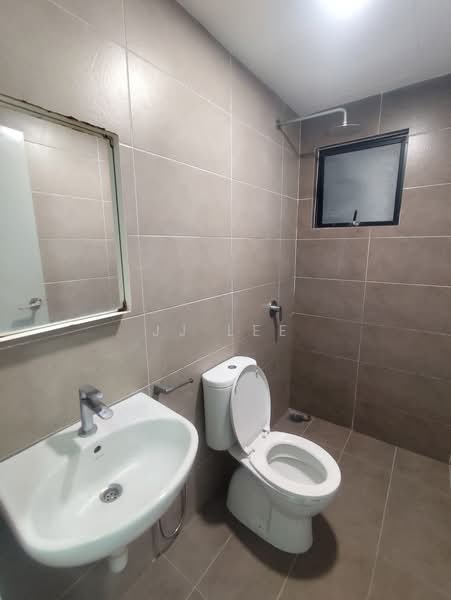 Kondominium untuk Disewa di The Greens (Residensi Hijauan) @ Subang West - JJ Lee - Bathroom - PropertyGuru.com.my