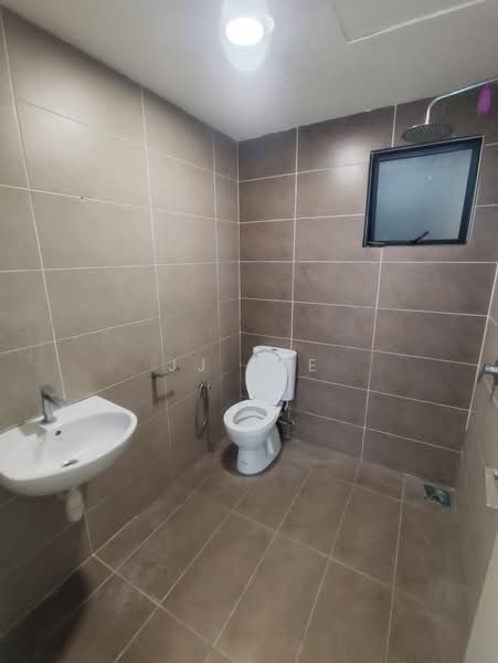 Kondominium untuk Disewa di The Greens (Residensi Hijauan) @ Subang West - JJ Lee - Bathroom - PropertyGuru.com.my