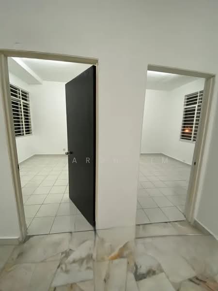 Pangsapuri untuk Dijual di Pangsapuri Lagoon Perdana - Sharon Lim - bedroom - PropertyGuru.com.my