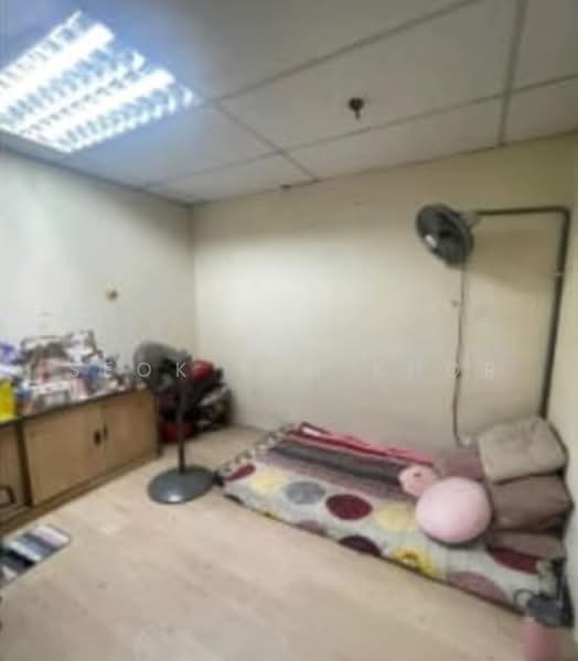 Shop / Office for Rent in Taman Bunga Kantan (Kajang) - Seok Kim Khor - Bedroom - PropertyGuru.com.my