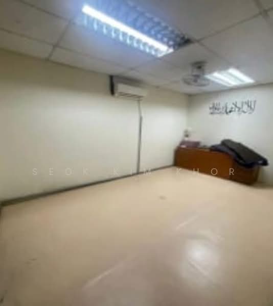 Shop / Office for Rent in Taman Bunga Kantan (Kajang) - Seok Kim Khor - Interior - PropertyGuru.com.my