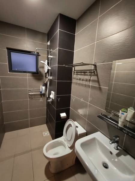 Condominium for Rent at The Henge - Amy Yap - Bathroom - PropertyGuru.com.my