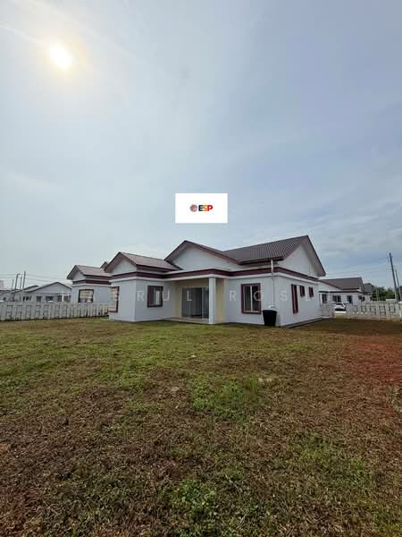 Bungalow House for Sale in Kota Kuala Muda (Kedah) - Hasrul Rosli - Exterior - PropertyGuru.com.my