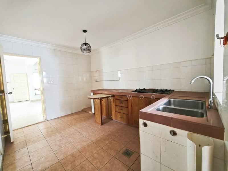 Rumah Teres 2 Tingkat untuk Dijual di Permas Jaya (Johor Bahru) - Glenn Woo - Kitchen - PropertyGuru.com.my
