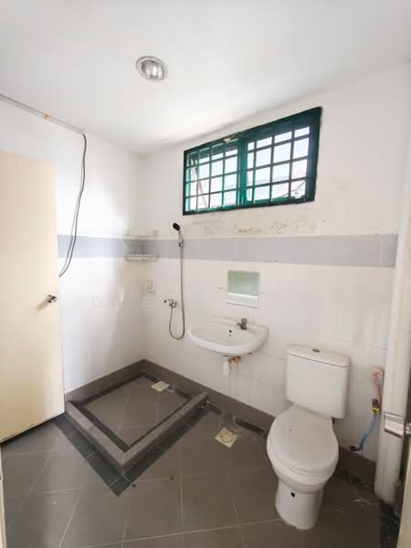 Rumah Teres 2 Tingkat untuk Dijual di Permas Jaya (Johor Bahru) - Glenn Woo - PropertyGuru.com.my