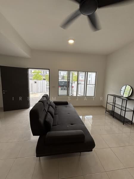 Rumah Teres untuk Disewa di Sepang (Selangor) - Irsyam Sjatria - PropertyGuru.com.my