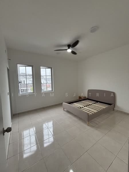 Rumah Teres untuk Disewa di Sepang (Selangor) - Irsyam Sjatria - PropertyGuru.com.my