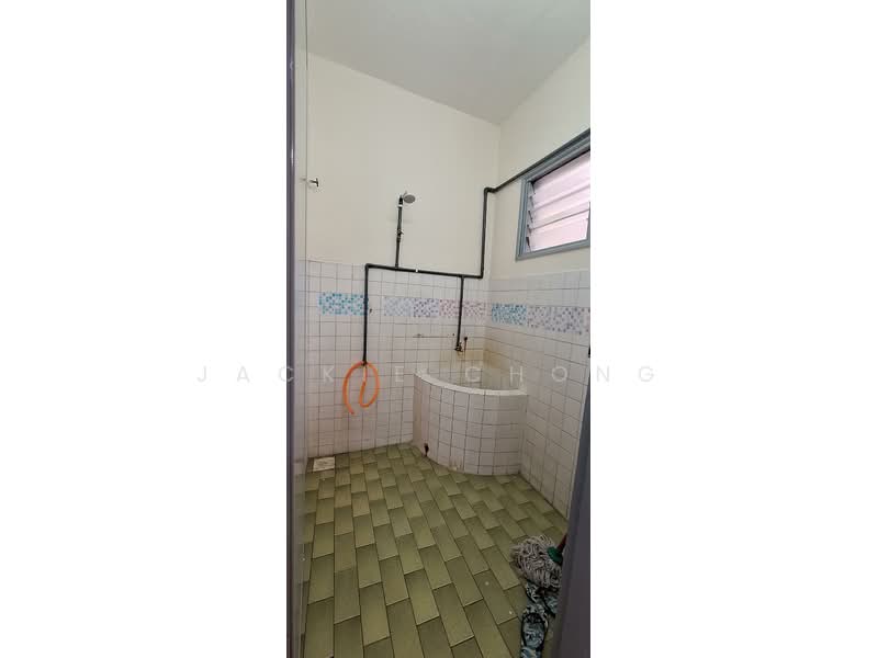 Rumah Teres 1 Tingkat untuk Disewa di Taman Gembira (Jalan Klang Lama (Old Klang Road)) - Jackie Chong - Bathroom - PropertyGuru.com.my
