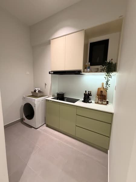 Condominium for Sale at Linari - Eddie Soh - Yard / Wet Kitchen - PropertyGuru.com.my