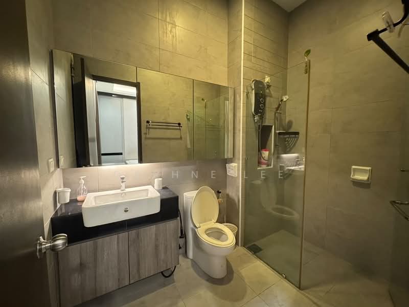 Terraced House for Rent in Johor Bahru (Johor) - Daphne Lee - Bathroom - PropertyGuru.com.my