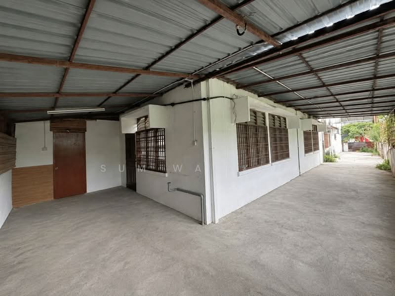 Kilang Berkembar untuk Disewa di Kawasan Perusahaan Menglembu (Ipoh) - Sum Wai Kin - Exterior - PropertyGuru.com.my
