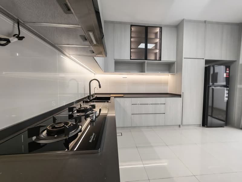 Rumah Kluster untuk Disewa di Eco Botanic (Iskandar Puteri (Nusajaya)) - Stella Narita - Kitchen - PropertyGuru.com.my