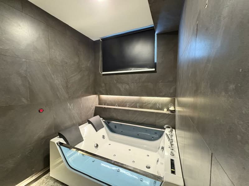 Banglo Komersial untuk Disewa di Bangsar (Kuala Lumpur) - Michael Ng - Bathroom - PropertyGuru.com.my