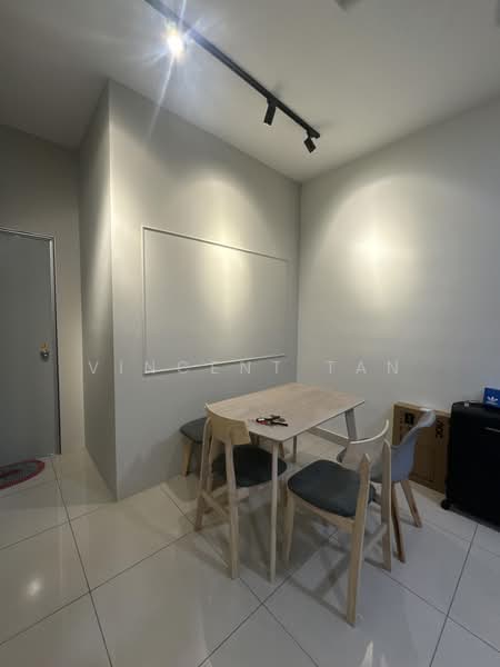Kondominium untuk Disewa di Platinum Arena - Vincent Tan - Dining Room - PropertyGuru.com.my
