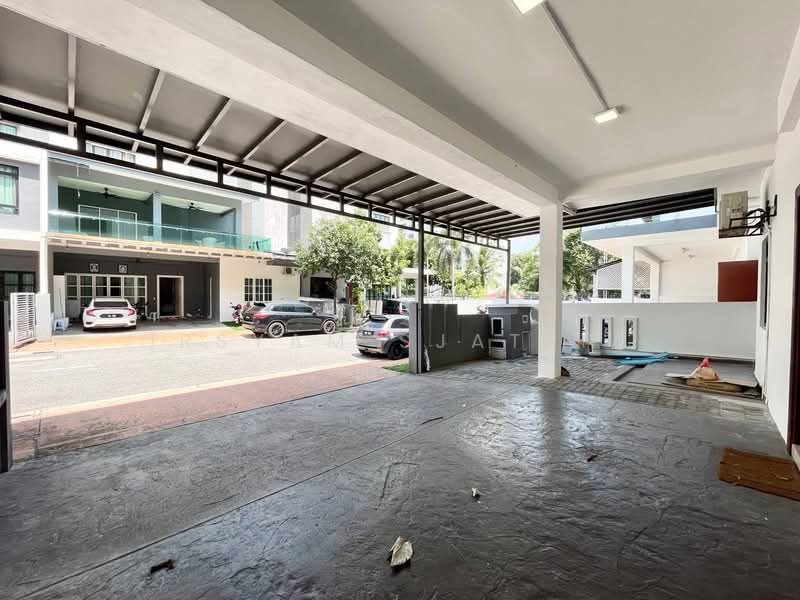 Rumah Teres 3.5 Tingkat untuk Disewa di Ampang (Selangor) - Irsyam Sjatria - PropertyGuru.com.my