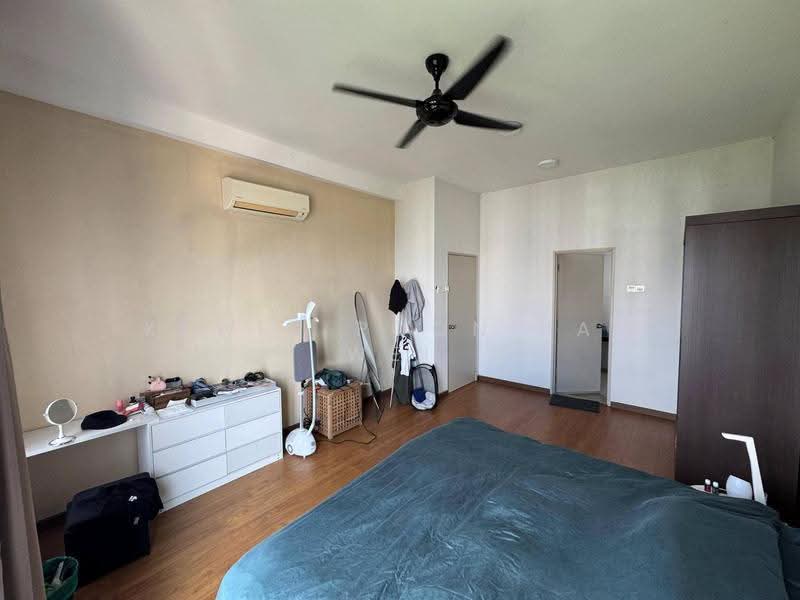 Condominium for Sale at Zefer Hill Residence - Kewin Poon Kah Wei - Bedroom - PropertyGuru.com.my