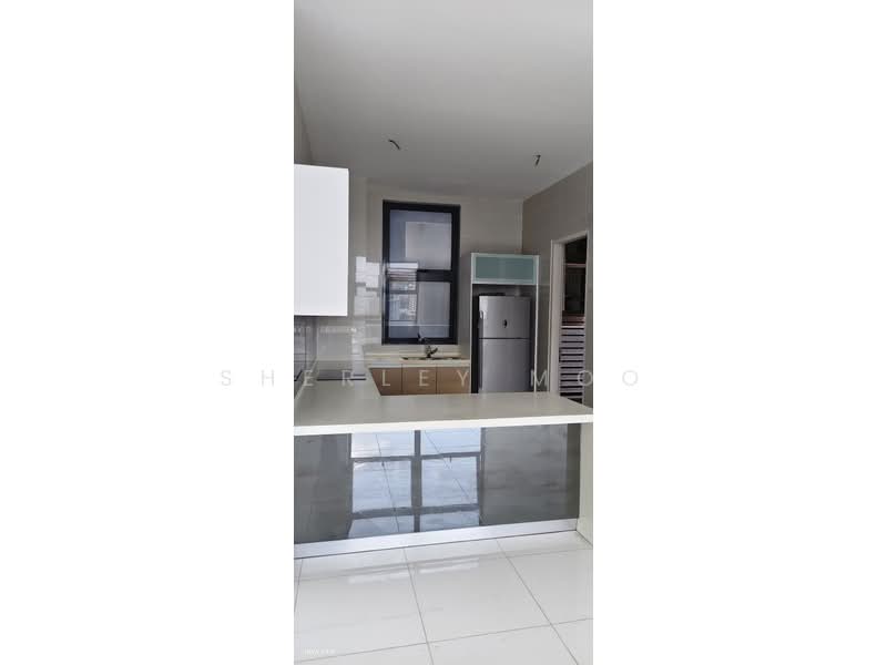 Kondominium untuk Dijual di Mirage Residence - Sherley Moo - Kitchen - PropertyGuru.com.my