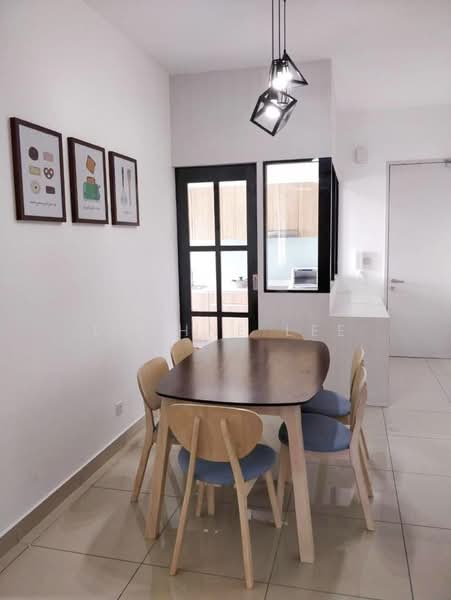Service Residence for Rent at Meridin Bayvue Serviced Apartment - Daphne Lee - Dining Room - PropertyGuru.com.my