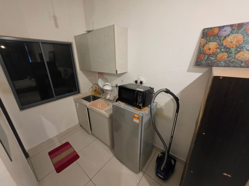 Service Residence for Sale at Serviced Residence @ 3 Towers - Terry Lee - Kitchen - PropertyGuru.com.my