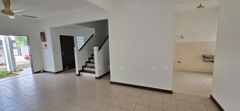 Rumah Teres 2-Tingkat untuk Dijual di Bandar Sri Damansara (Selangor) - Jenson Toh - Living Room - PropertyGuru.com.my