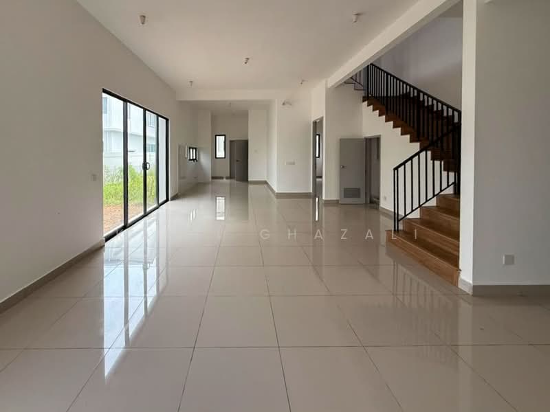 Semi-Detached House for Sale in Cyberjaya (Selangor) - Kamil Ghazali - Living Room - PropertyGuru.com.my