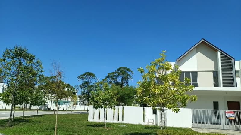 Rumah Teres 2 Tingkat untuk Dijual di Bandar Gamuda Cove (Dengkil) - Yik Chan - Exterior - PropertyGuru.com.my