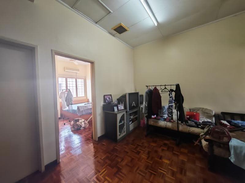 Rumah Teres 2-Tingkat untuk Dijual di Usj 11 (Subang Jaya) - RL Han - Bedroom - PropertyGuru.com.my